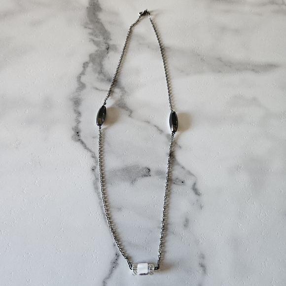 3 for $30 Necklace costume jewelry glass beads. - Picture 1 of 11